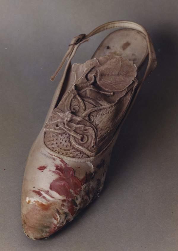 shoe-in-shoe